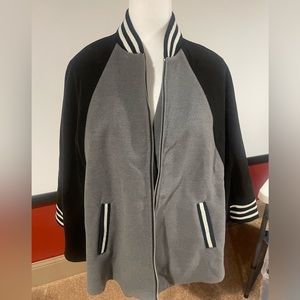 NWT. Steve Madden bat wing cape jacket. XS